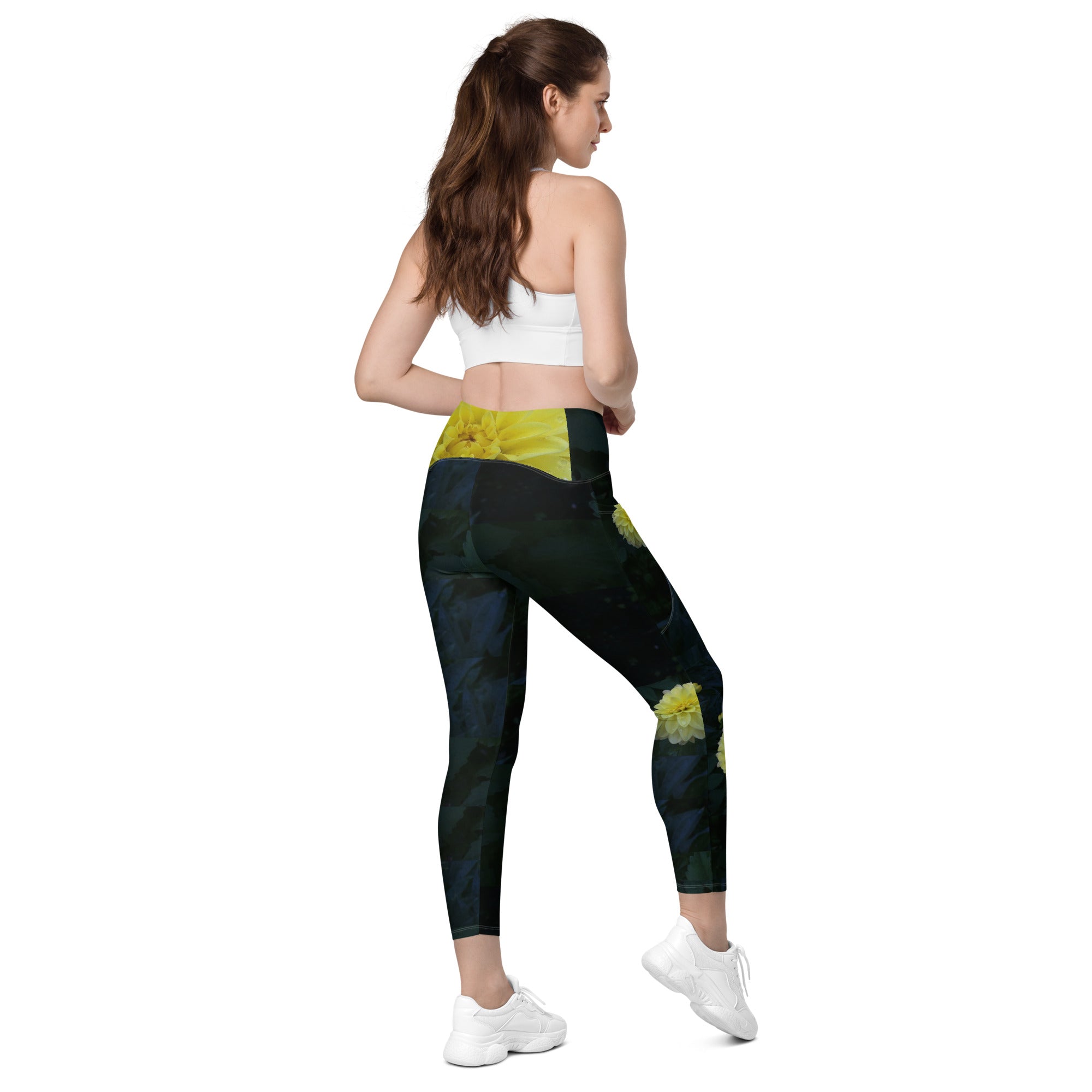 Emerald Green Activewear Leggings with Pockets. Workout leggings. Yoga or Dance Leggings. WickedYo.